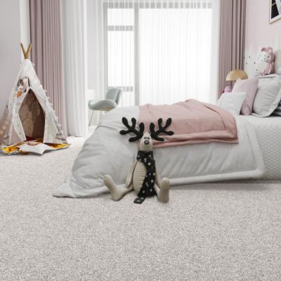 soft plush carpet in a Sand City kids bedroom